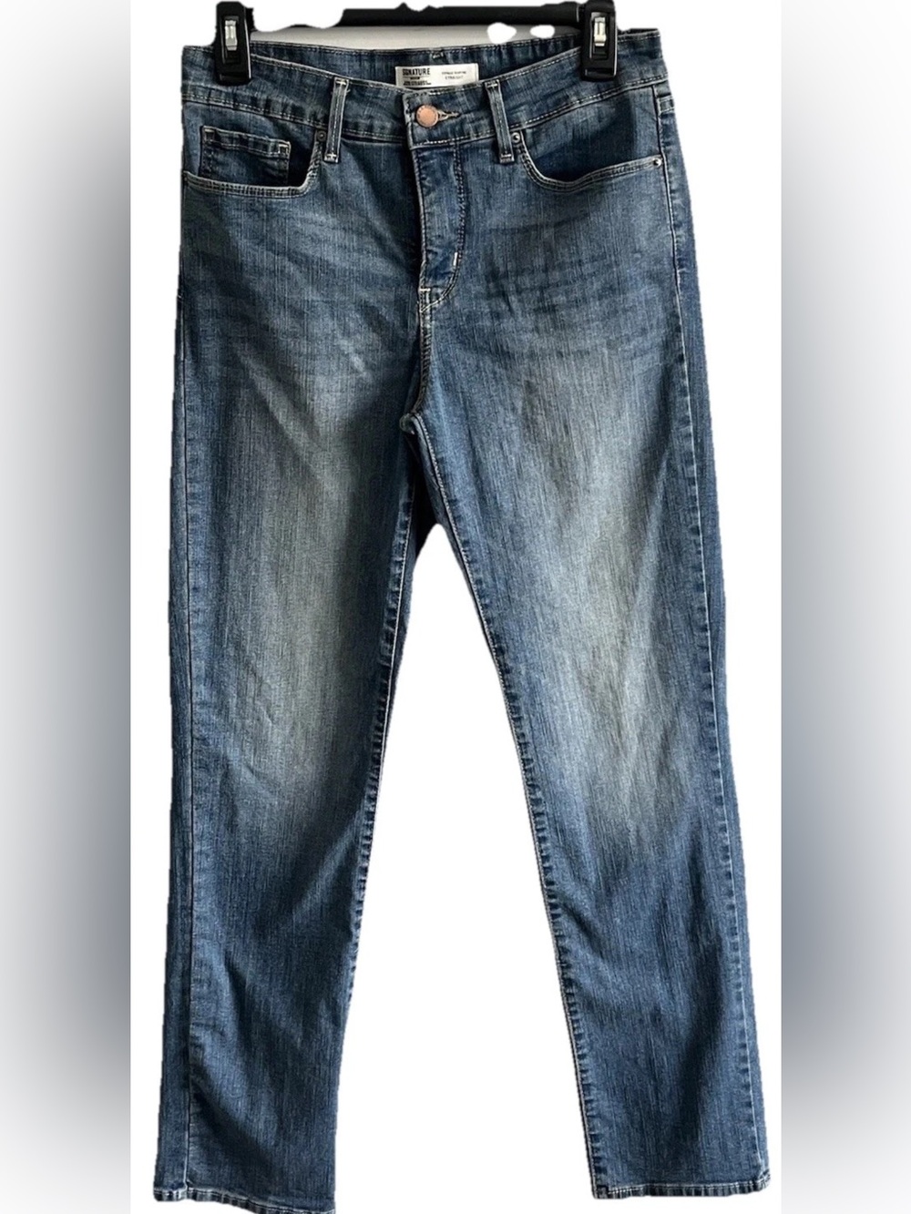 Levi Strauss Signature Straight Leg Jeans Size 6 Mid Rise Vintage Wash Denim